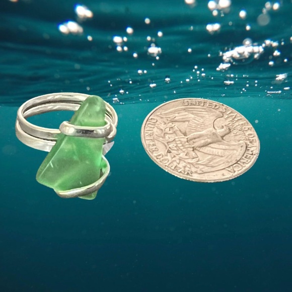Green Pompano Beach Glass Freeform  Adjustable Ring - Picture 2 of 5